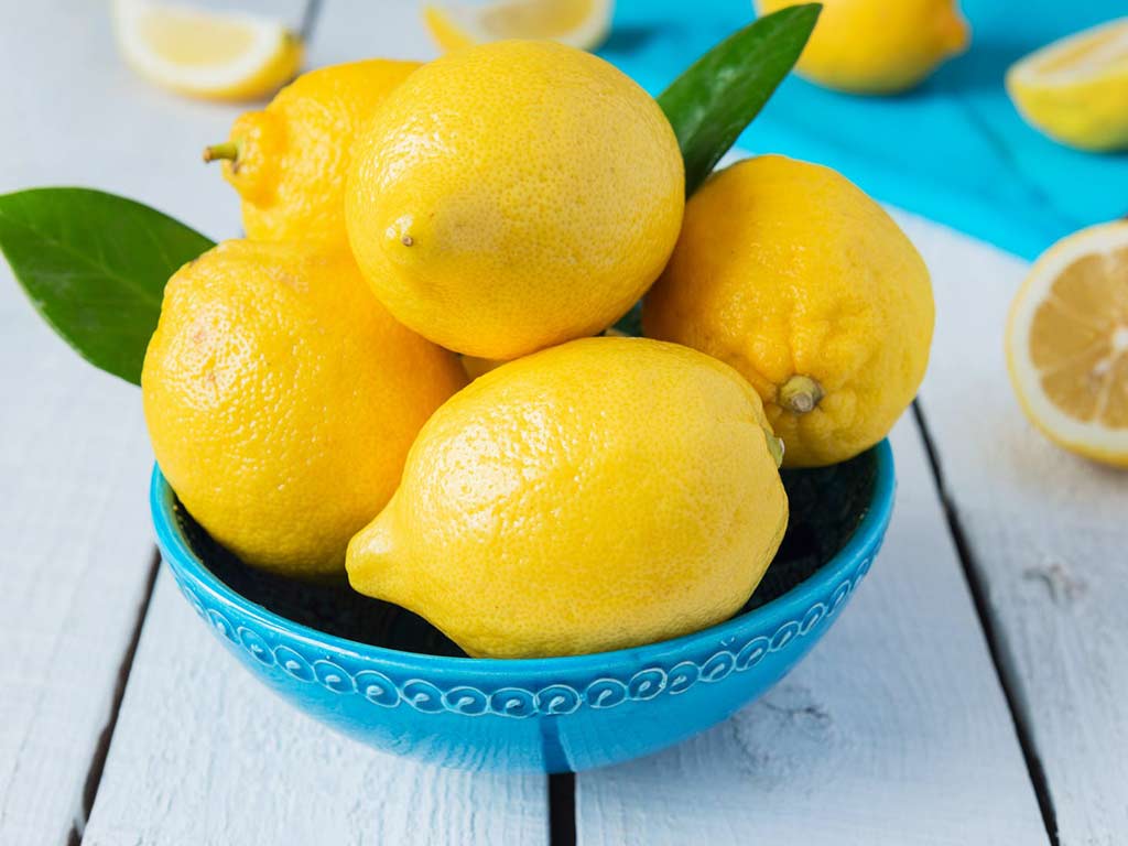 Fresh Organic Lemons, 3pc